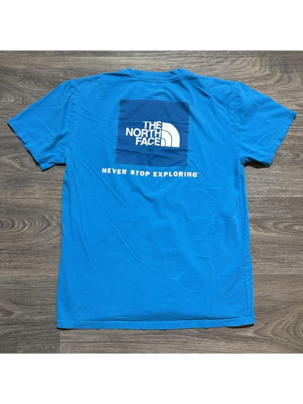 North Face Blue Logo Tee Medium Cotton Graphic Back Print Outdoor Casual Shirt